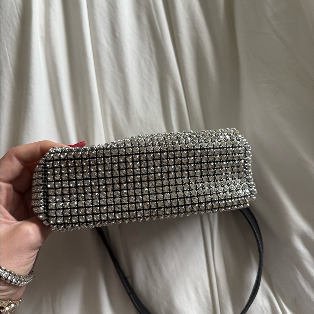 Elegant Silver Crystal Embellished Women's Bag - Picture 3 of 3
